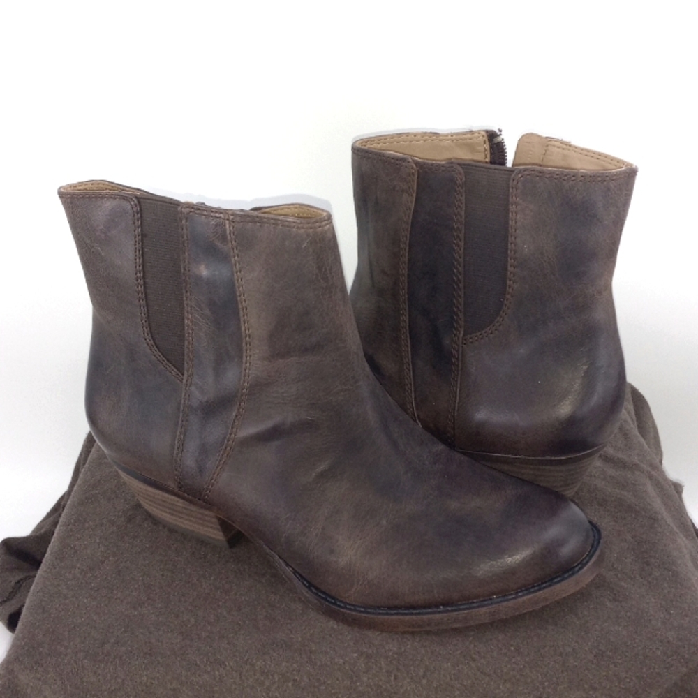 NINE WEST VINTAGE  BROWN ANKLE BOOTS